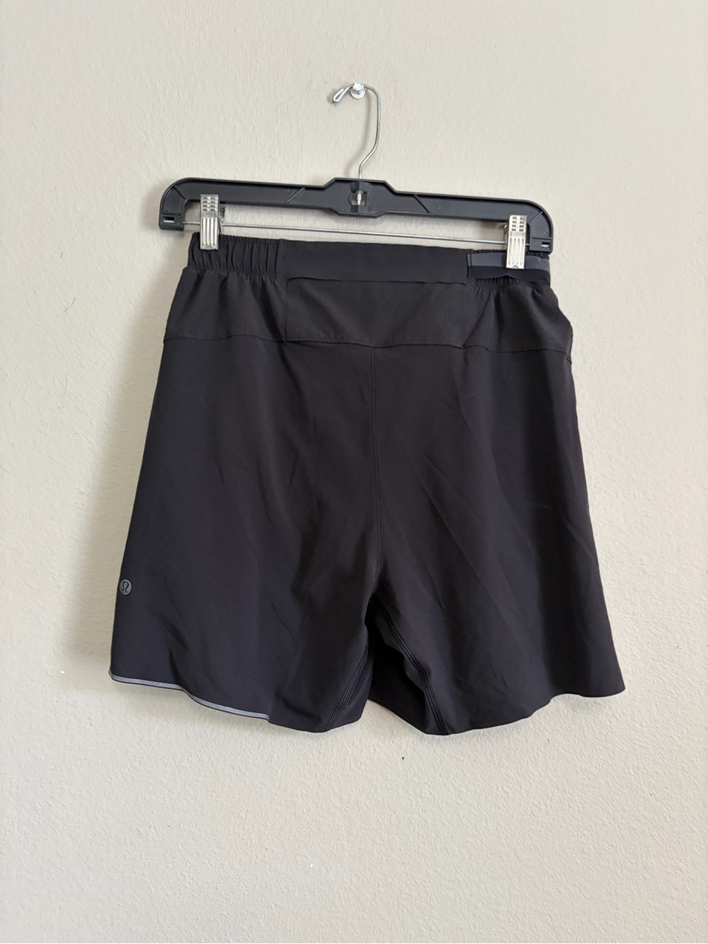 Lululemon Men’s  Fast and Free Lined Short 6" Ripstop Black size small running